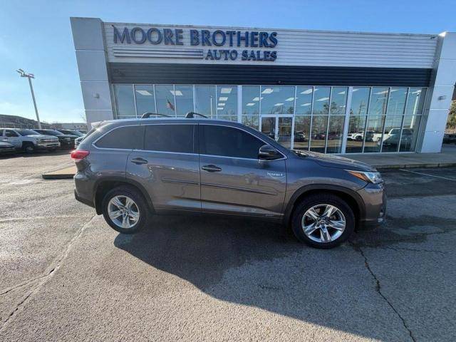 2018 Toyota Highlander suv Predawn Gray Mica
