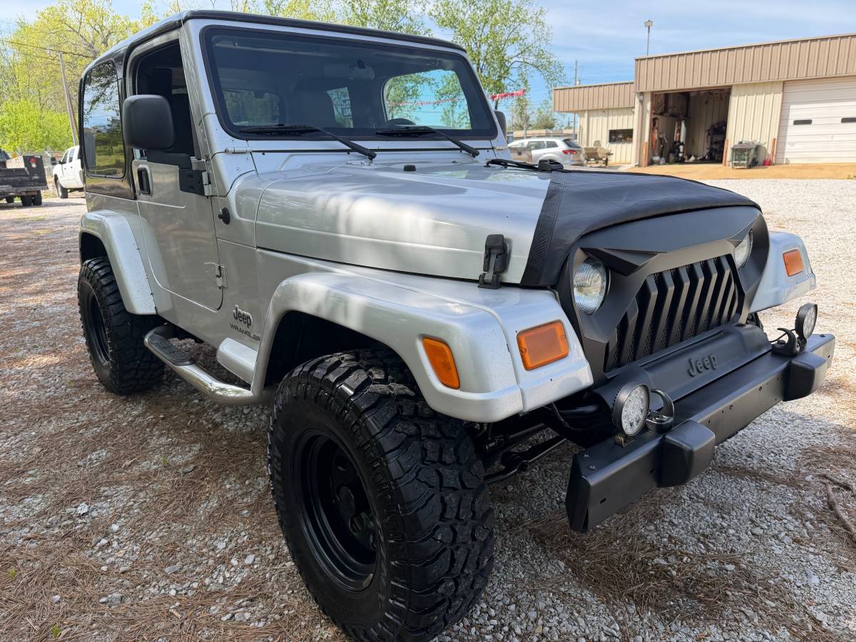2003 JEEP WRANGLER SPORT