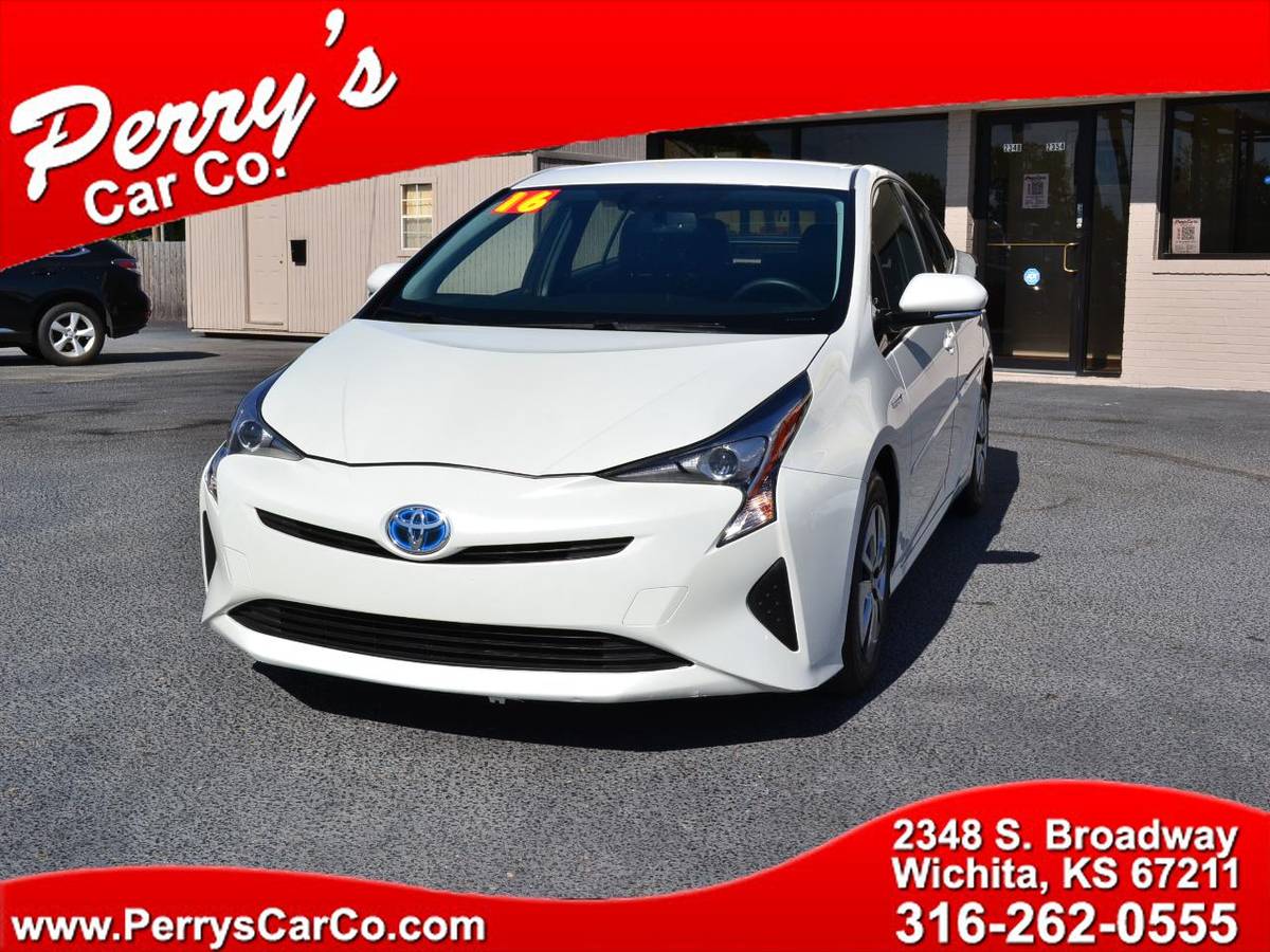 2016 Toyota Prius Four