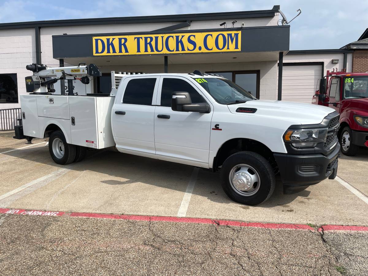 2024 RAM 3500 4X4 6.7L CUMMINS DIESEL CRANE TRUCK