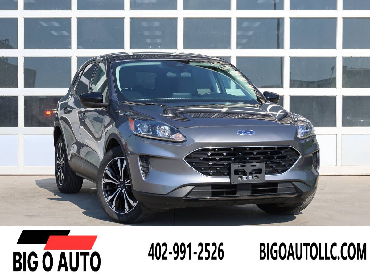 2021 FORD ESCAPE SE AWD 16K MILES