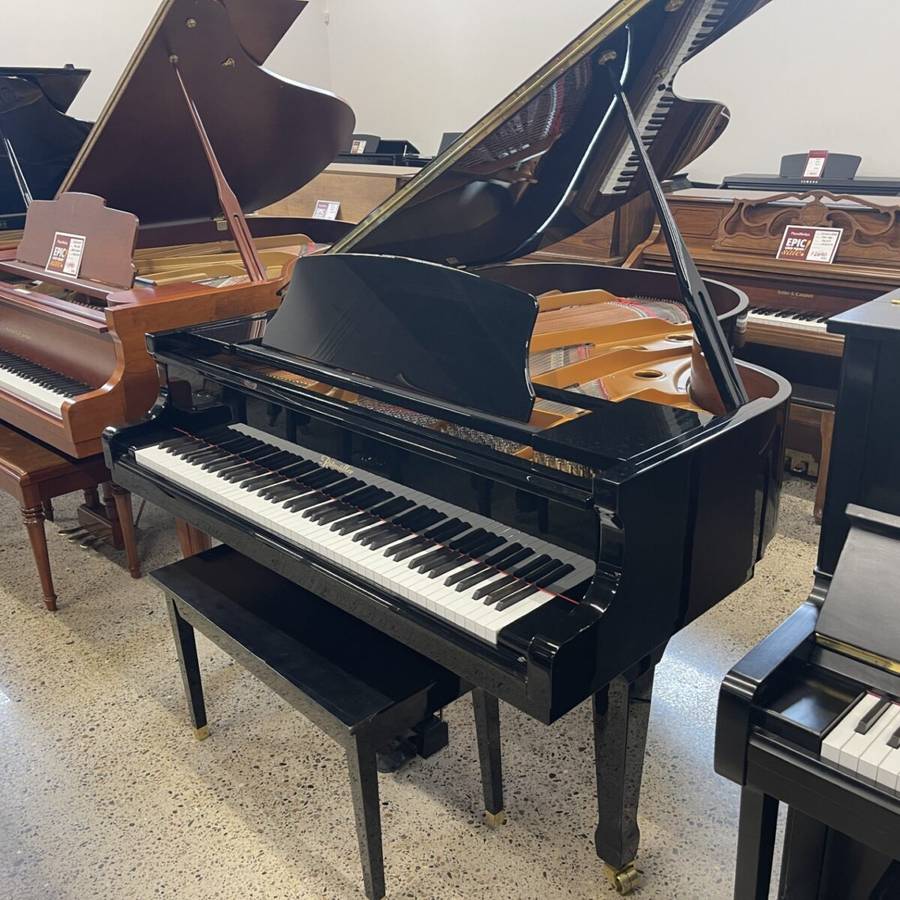 Ritmuller GH170R Music Room Grand Piano