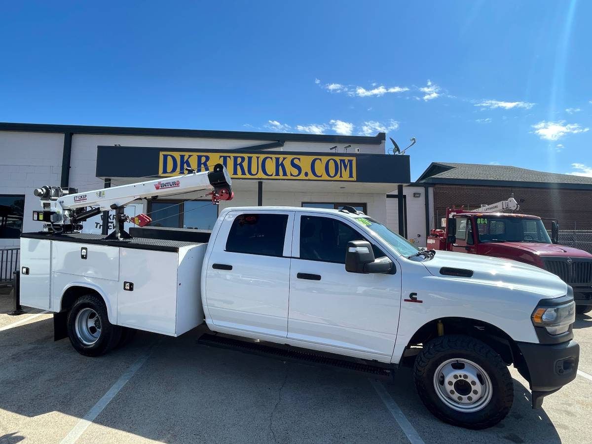 2024 RAM 3500 4X4 DIESEL MECHANICS 3500LB CRANE TRUCK