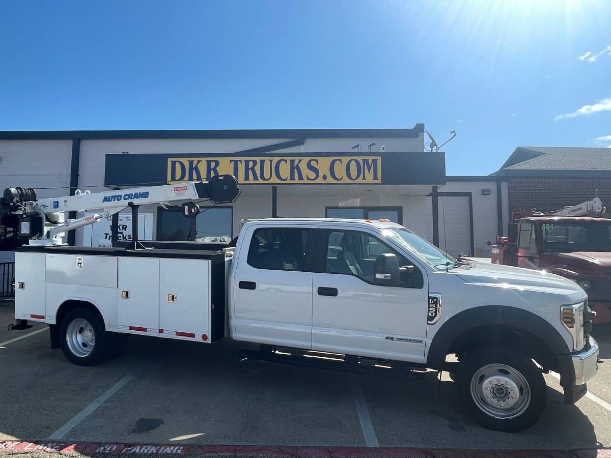 2019 FORD F-550 SUPER CREW 4X4 5000LB AUTOCRANE DIESEL
