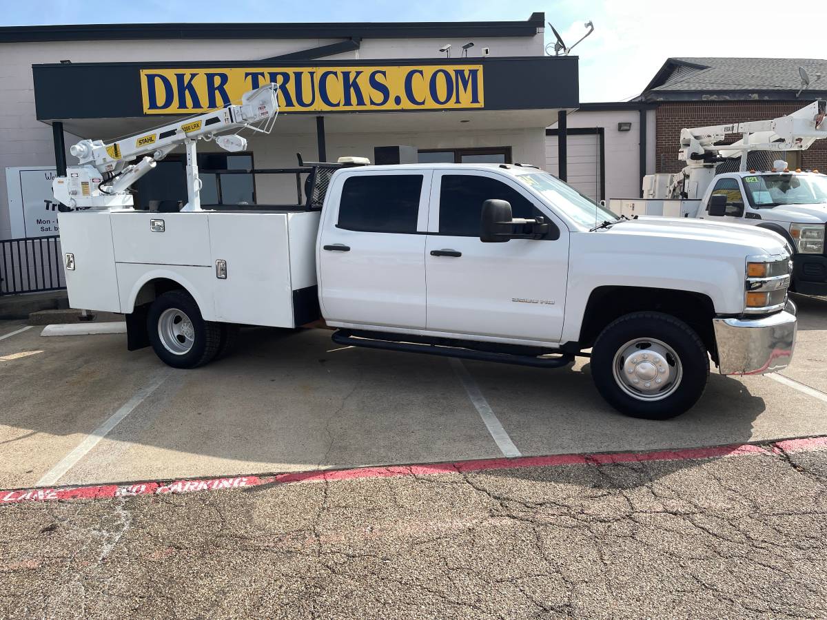 2015 CHEVROLET 3500 HD 4X4 DRW MECHANICS CRANE TRUCK 6.0L V8