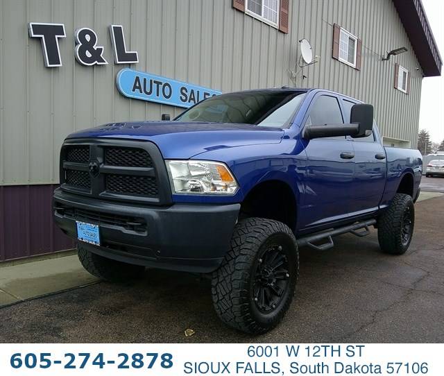 2016 Ram 2500 Tradesman 4X4 CREW CAB SB