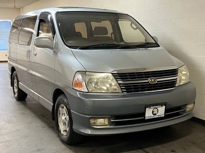 RHD Right Hand Drive - Toyota Granvia AWD - EagleCars.com
