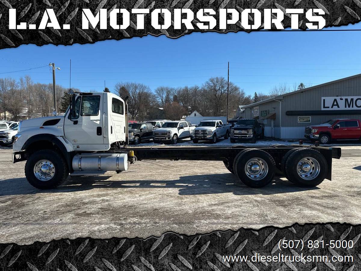 2013 INTERNATIONAL WORKSTAR 7600 HEAVY SPEC 58K GVWR FULL LOCKERS