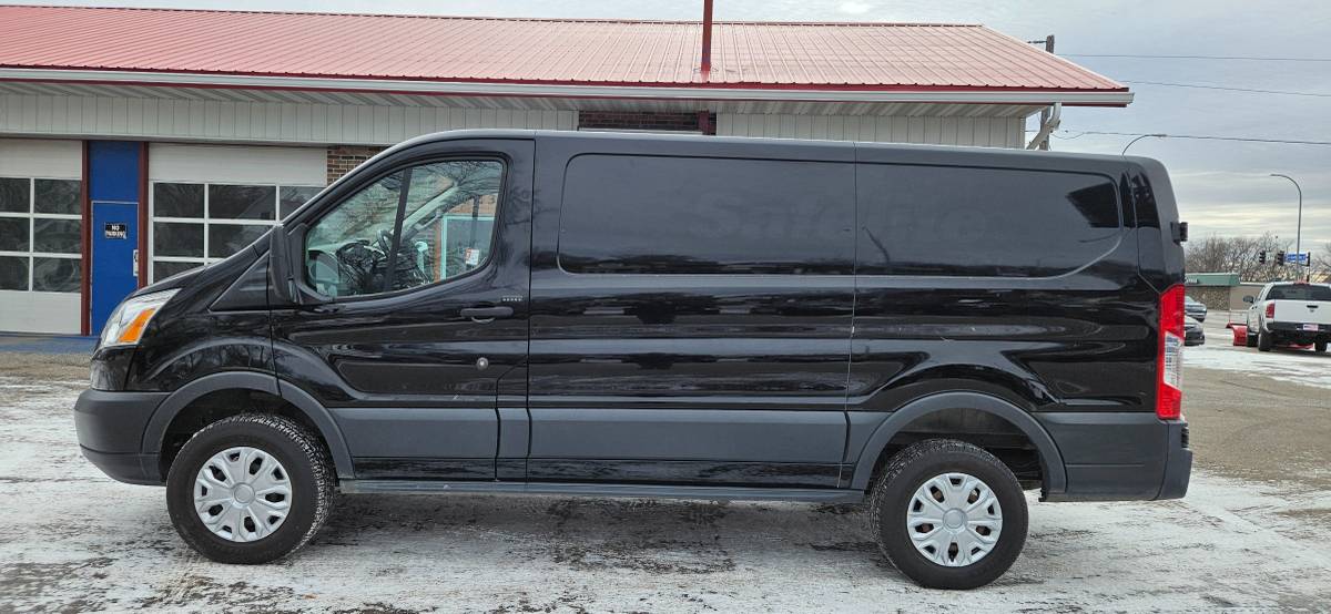 2017 Ford Transit Cargo Quigley 4X4