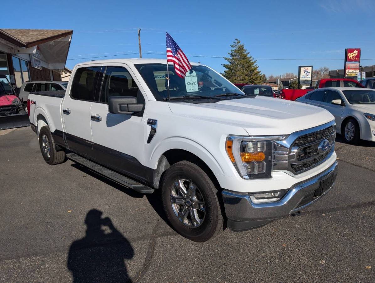 2022 Ford F-150 XLT 4dr SuperCrew 6.5 ft. SB Pickup Truck 4x4 4WD F15