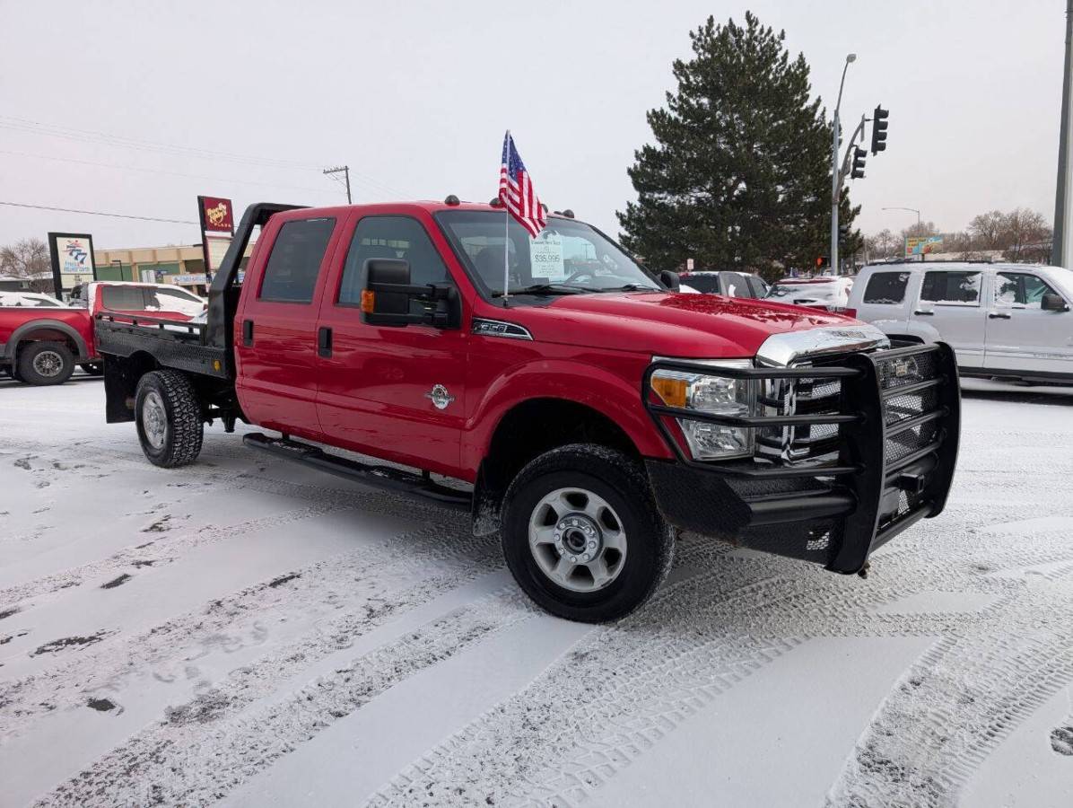 2015 Ford F-350 Super Duty XLT 4dr Crew Cab 8 ft. LB SRW Pickup Chassis Diesel