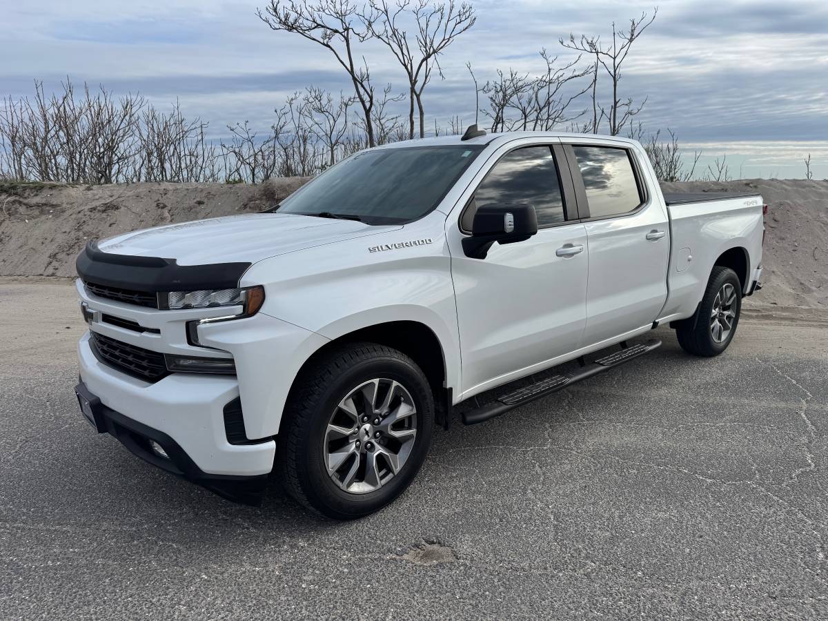 2022 CHEVROLET SILVERADO "LIMITED" 1500 RST 4X4 CREW CAB STHRN TRK
