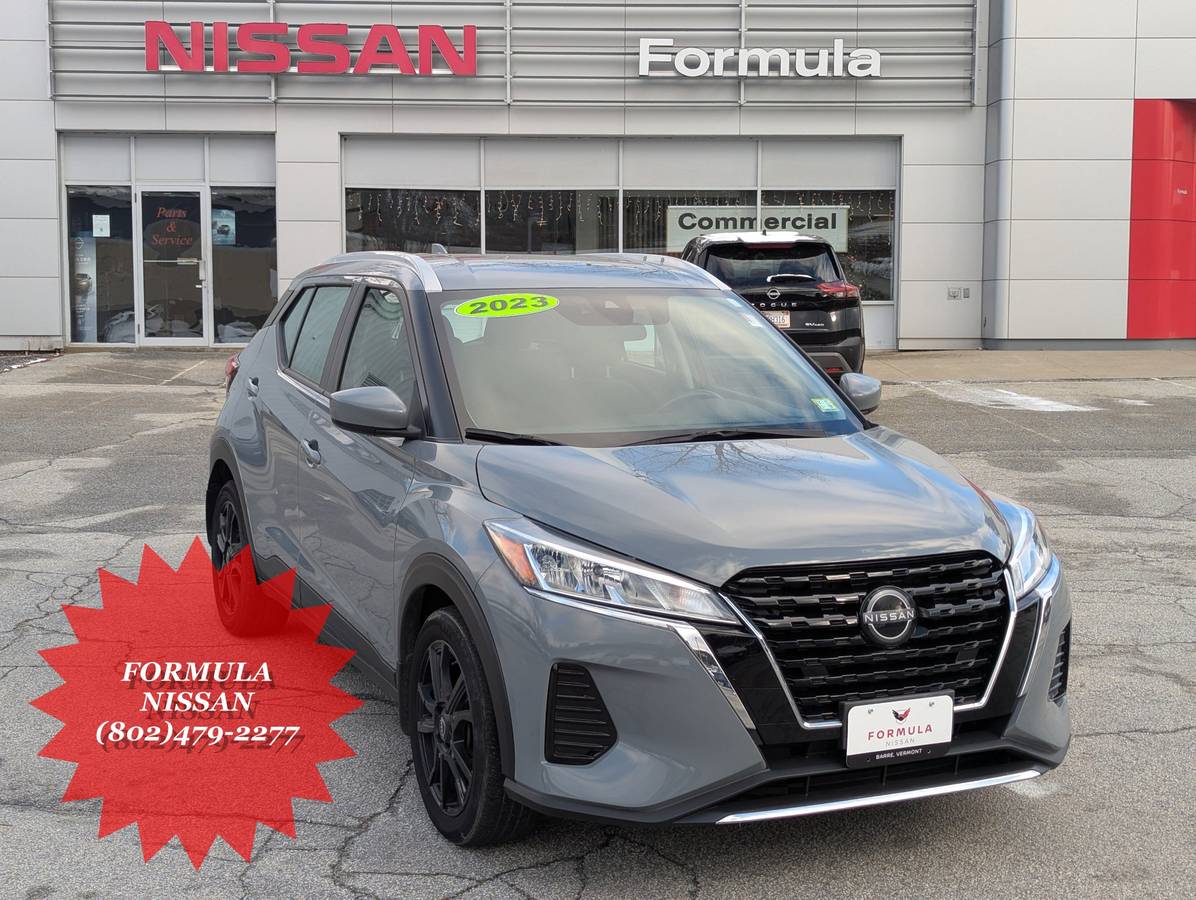 2023 Nissan Kicks SV