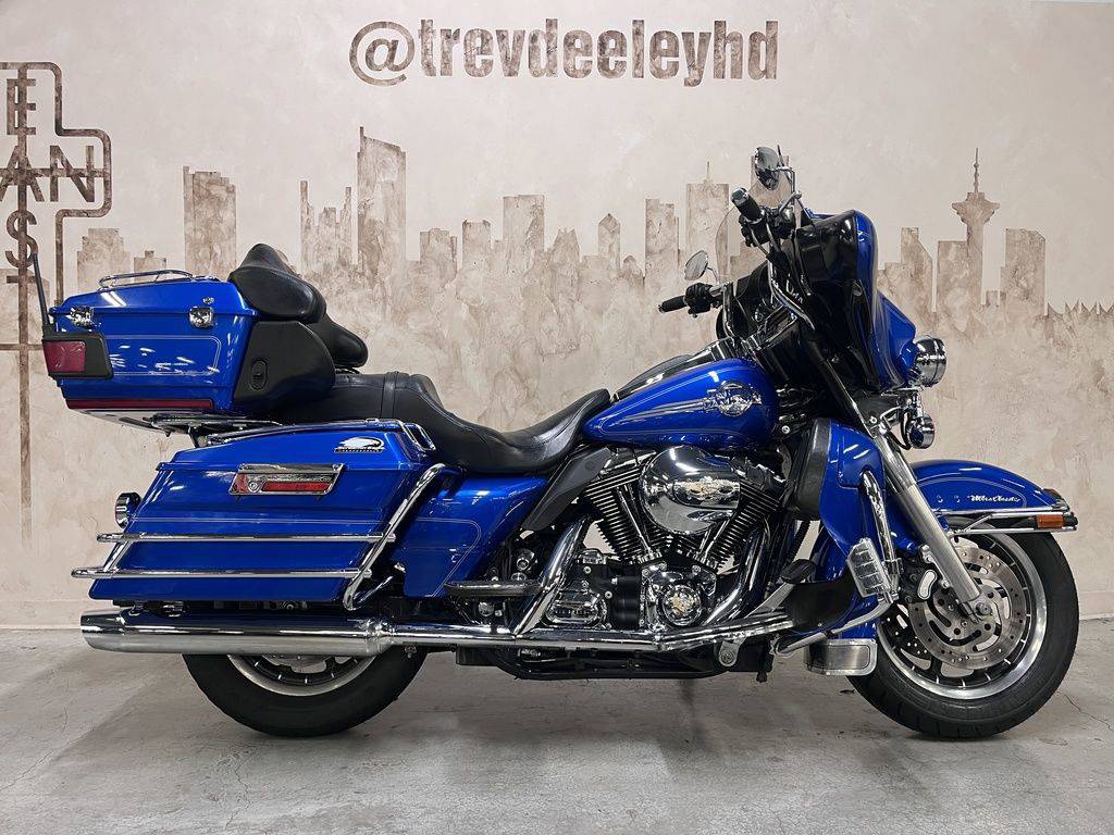 2007 Harley-Davidson FLHTCU SKU:U25-105 V Twin