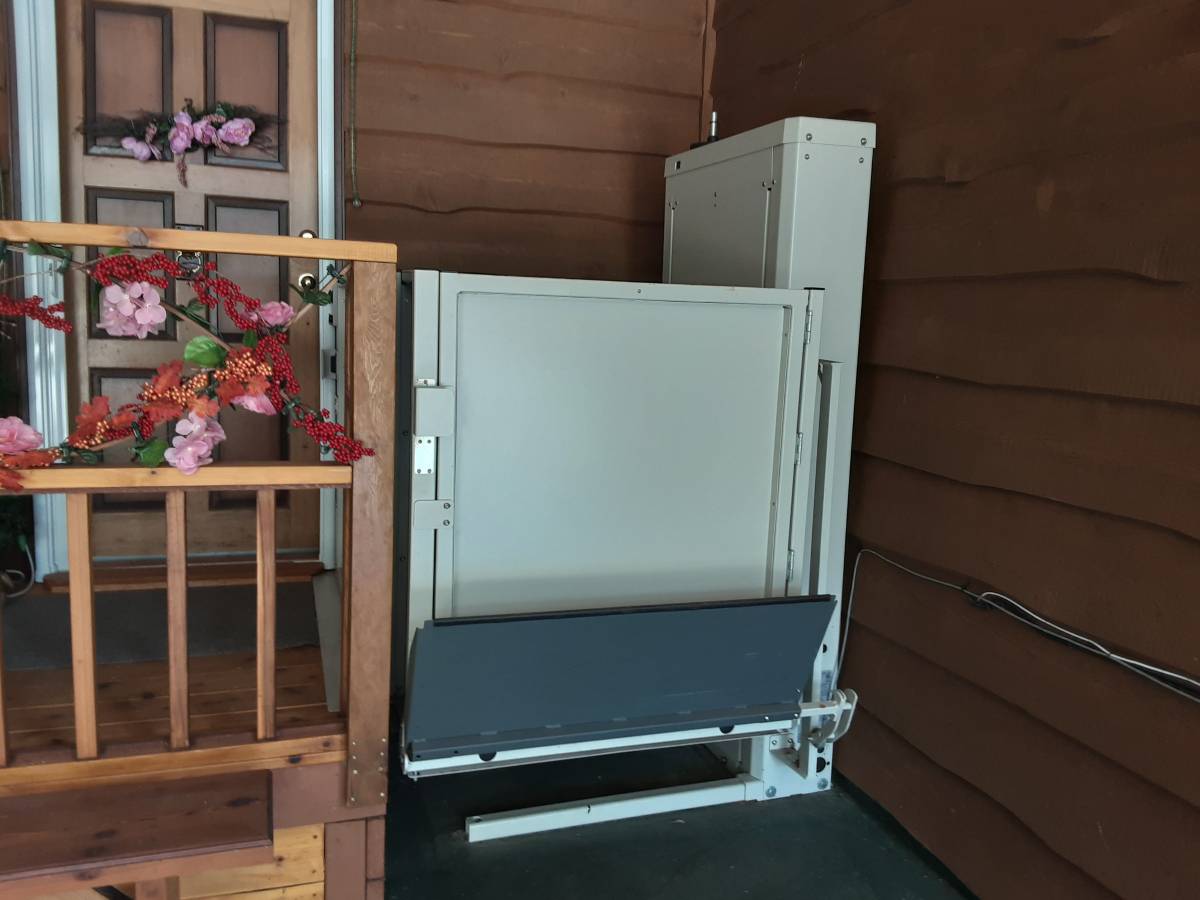 Platform Lift