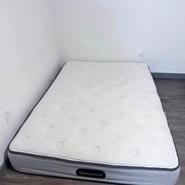 Brand new Twin size mattress and box spring with free home delivery 🚚
