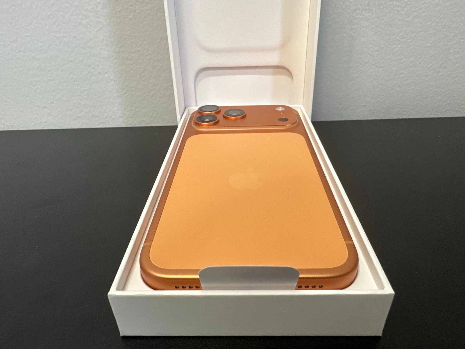 Brand new unlocked iPhone 17 Pro Max 1tb