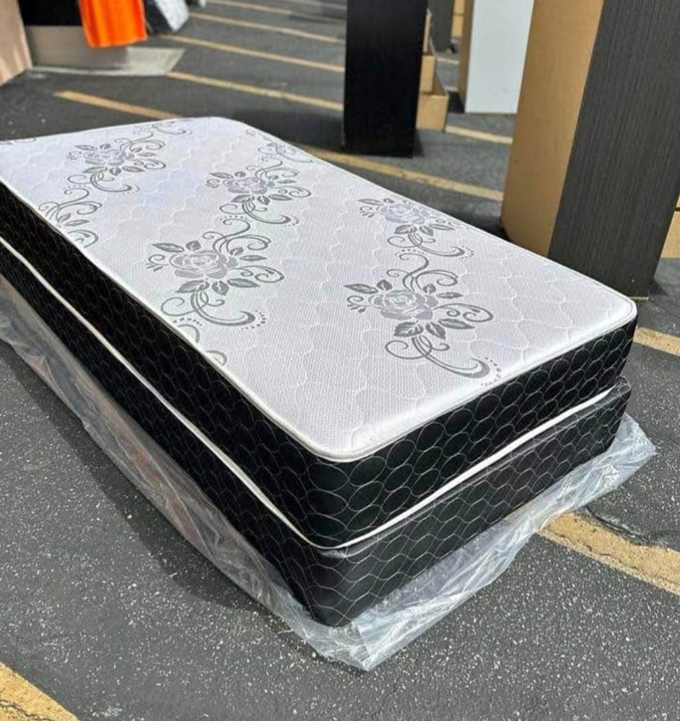 Brand new Queen size mattress and box spring with free home delivery 🚚
