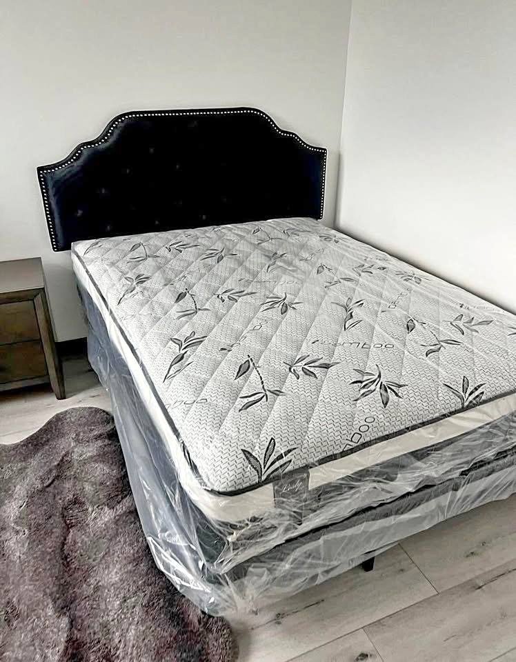Brand new king and Cal king size mattress & box spring with free home delivery 🚚