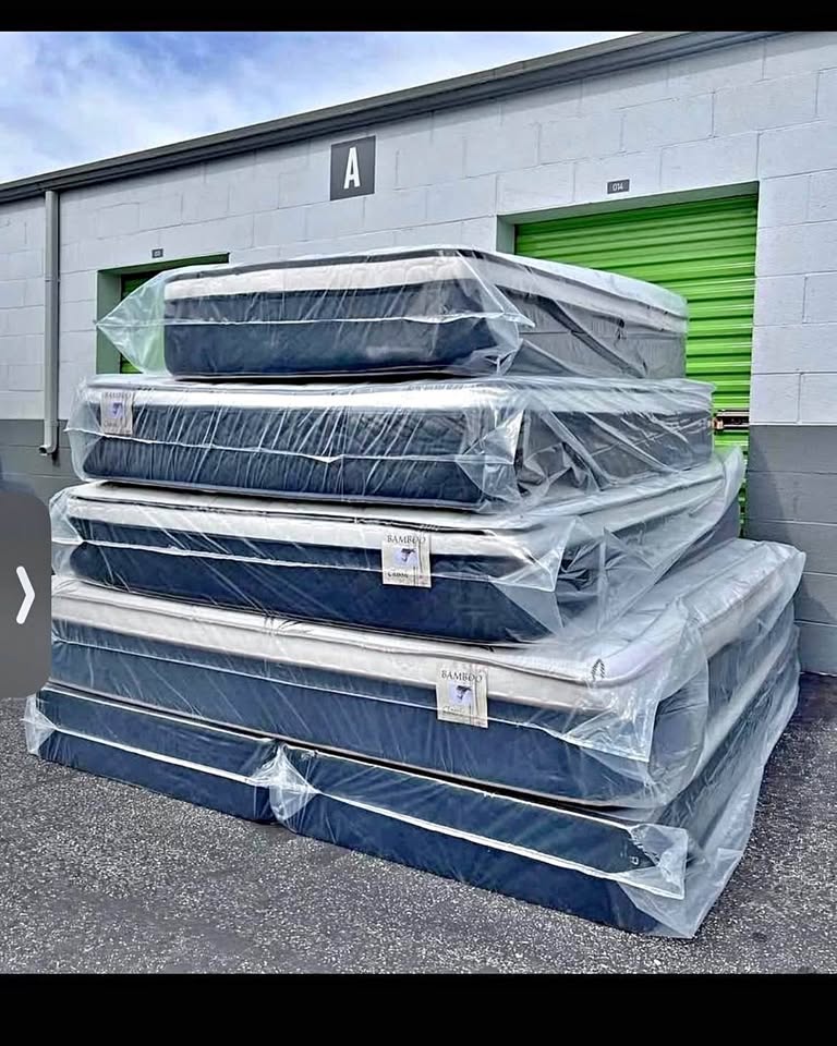 Brand new king and Cal king size mattress & box spring with free home delivery 🚚