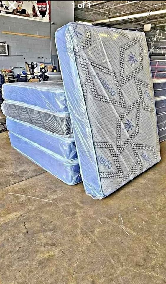 Brand new Queen size mattress and box spring with free home delivery 🚚