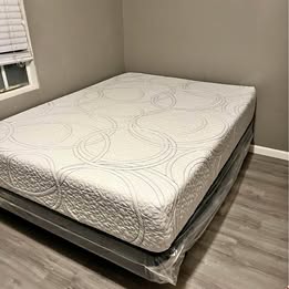 Moving Out Sale ||| Queen Mattress with Box Spring For Sale with Free Delivery