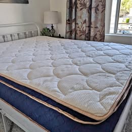 Brand new Twin size mattress and box spring with free home delivery 🚚